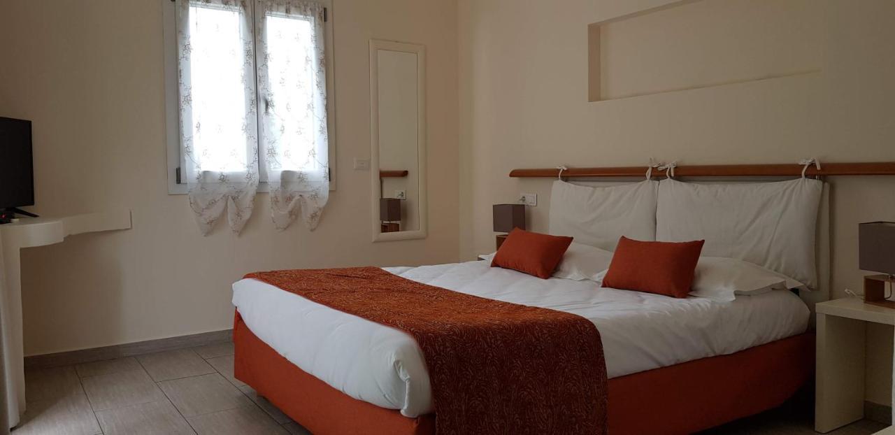 Cyrnea B&B - Adults Only Порто-Векио Екстериор снимка